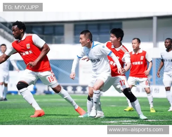 足协杯决赛吸引超35万观众票房收益突破700万大关 足协杯决赛吸引超35万观众票房收益突破700万大关